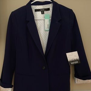 Stitch fix Navy blue Kensie blazer.